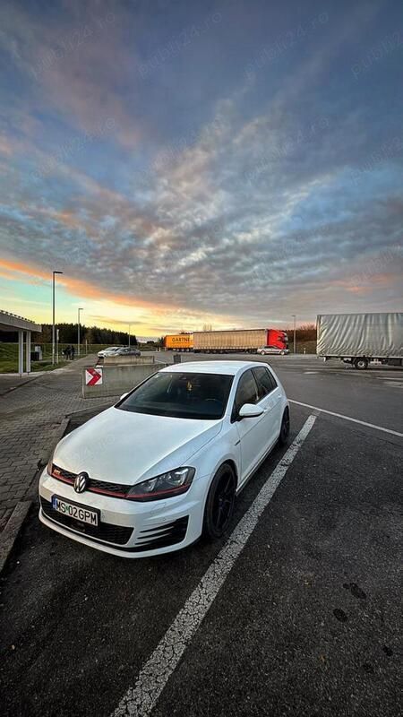 Second-hand VW Golf VII GTI 230 CP (169 kW) 2016 Hatchback