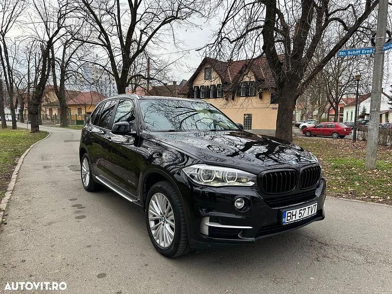 Second-hand BMW X5 313 CP (230 kW) 2015 Culoarenegru SUV