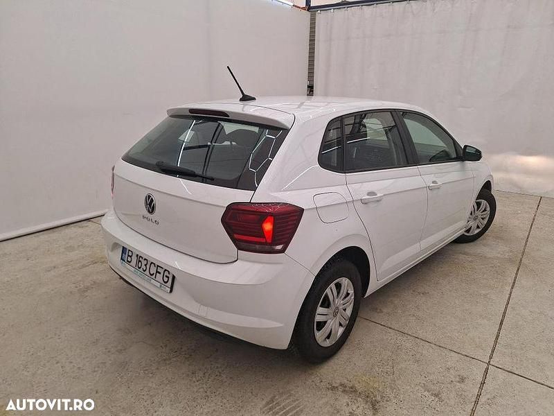 Second-hand VW Polo Trendline 80 CP (58 kW) 2021 Culoarealb Hatchback