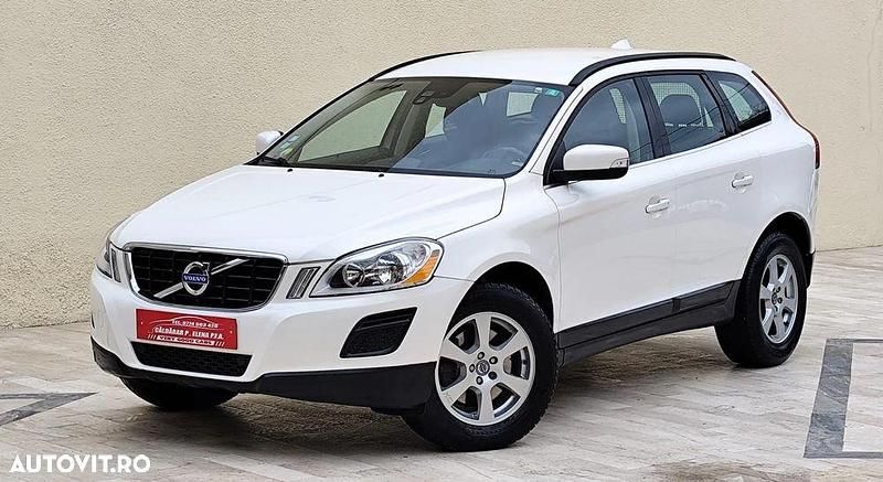 Alb Utilizat 2011 Volvo XC60 SUV | 8.500 EUR (Preț bun) - Imagine 1/4