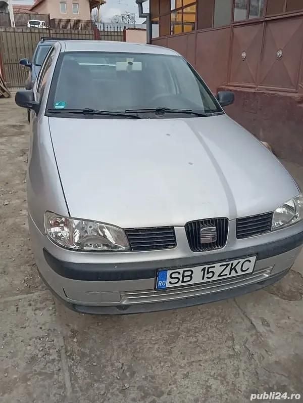 Utilizat 2002 Seat Cordoba Berlinǎ | 3.500 EUR - Imagine 1/2
