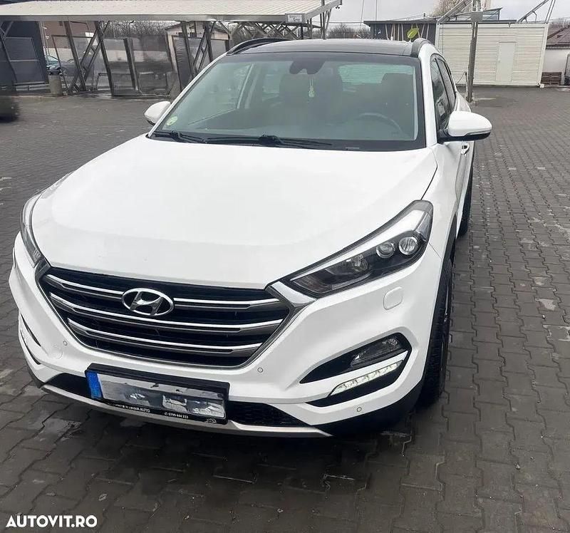 Second-hand Hyundai Tucson 136 CP (100 kW) 2017 Culoarealb SUV