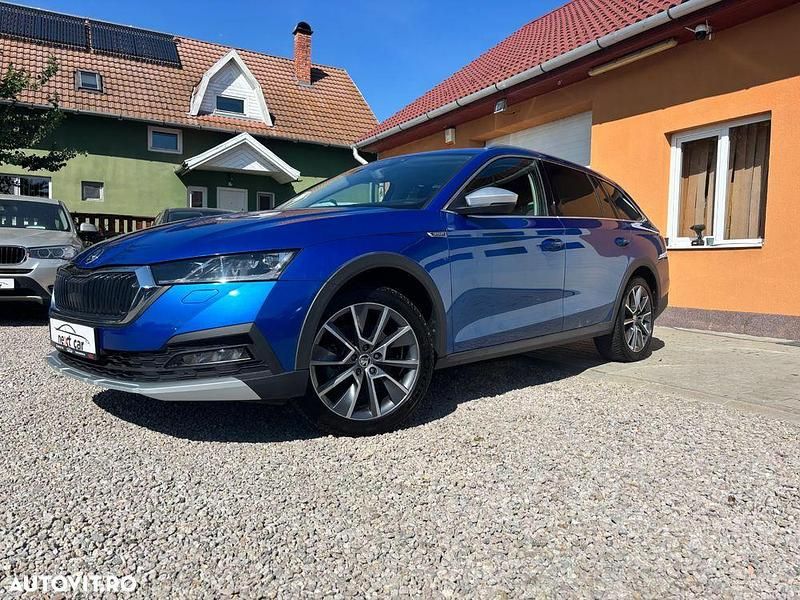 Culoarealbastru Utilizat 2021 Skoda Octavia First Edition Break | 21.500 EUR (Preț OK) - Imagine 1/4