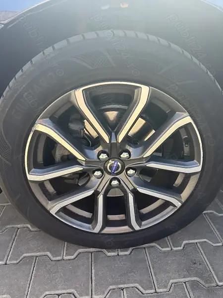 Utilizat 2025 Volvo XC60 SUV | 14.500 EUR - Imagine 1/4