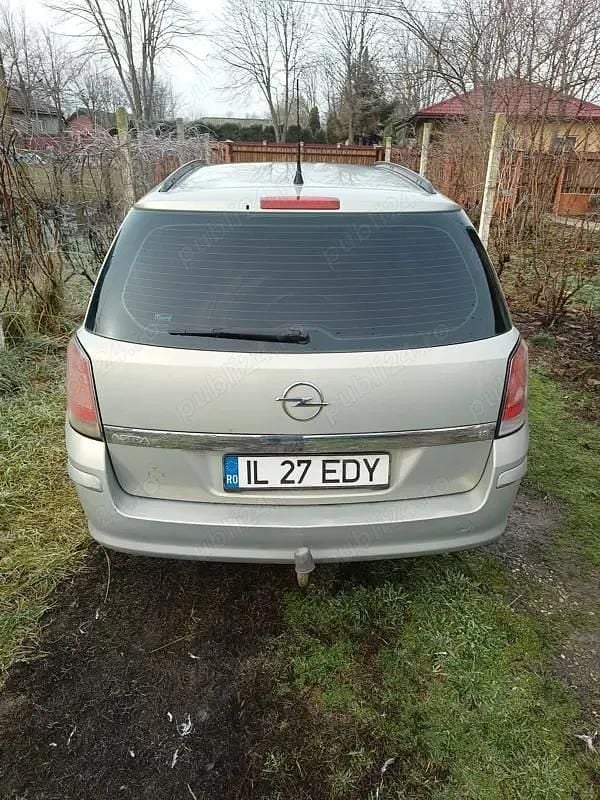 Second-hand Opel Astra 125 CP (91 kW) 2005 Break