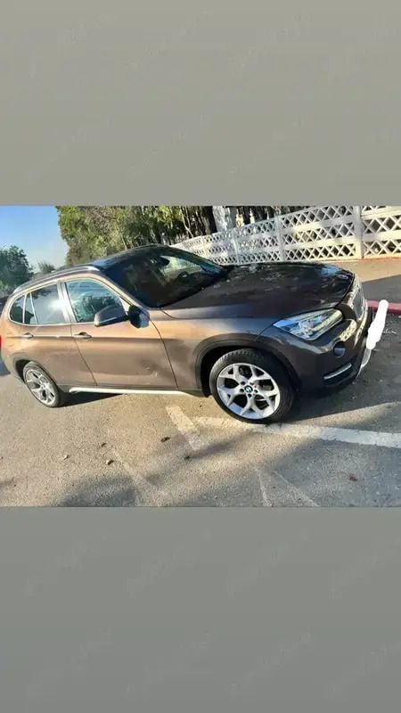 Utilizat 2014 BMW X1 xLine SUV | 8.500 EUR (Super Preț) - Imagine 1/4