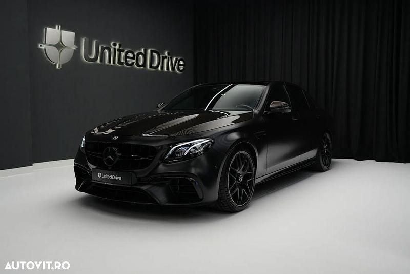 Culoarenegru Utilizat 2019 Mercedes S63 AMG AMG Berlinǎ | 62.000 EUR - Imagine 1/4