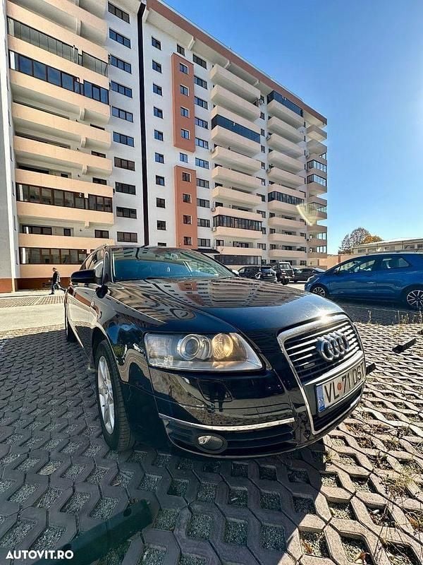 Culoarenegru Utilizat 2006 Audi A6 Break | 4.300 EUR (Preț OK) - Imagine 1/4