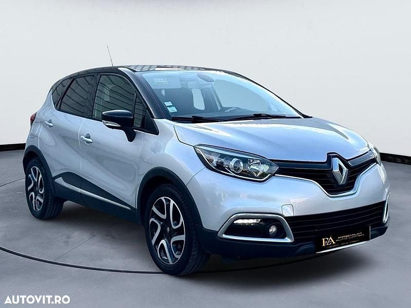 Culoareargint Utilizat 2014 Renault Captur Expression SUV | 7.950 EUR (Preț OK) - Imagine 1/4