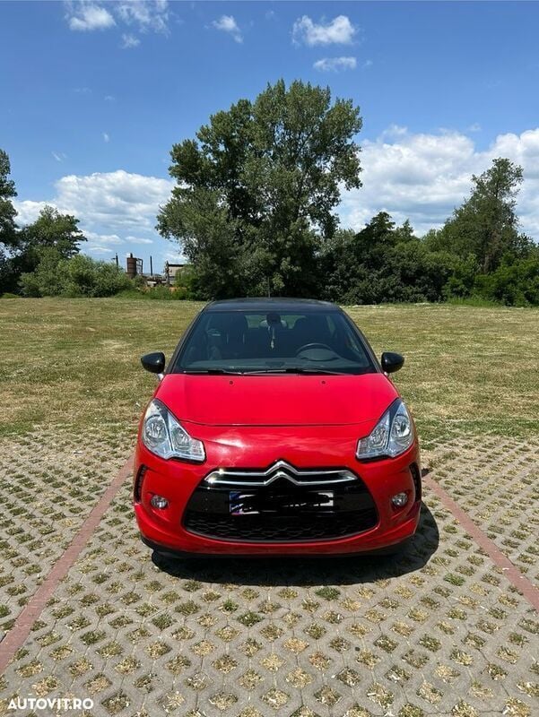 Rosu Utilizat 2010 Citroën DS3 So Chic Hatchback | 4.300 EUR - Imagine 1/4