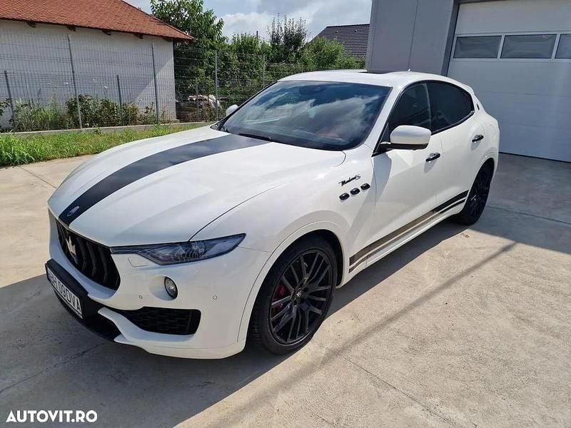 Culoarealb Utilizat 2017 Maserati Levante SUV | 34.400 EUR (Preț bun) - Imagine 1/4