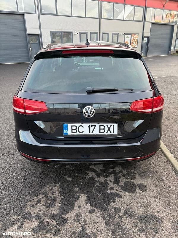 Second-hand VW Passat Comfortline 150 CP (110 kW) 2018 Culoarenegru Break