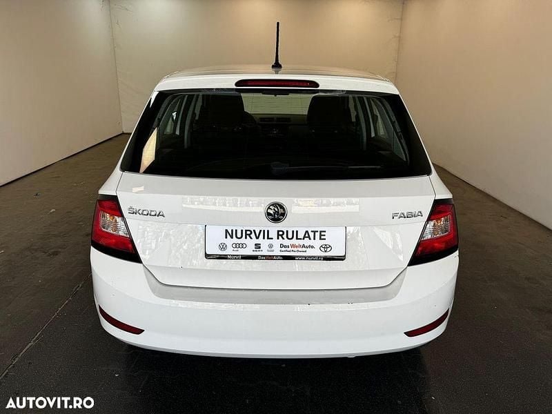 Culoarealb Second-hand 2021 Skoda Fabia Ambition Break | 8.059 EUR (Super Preț) - Imagine 1/1