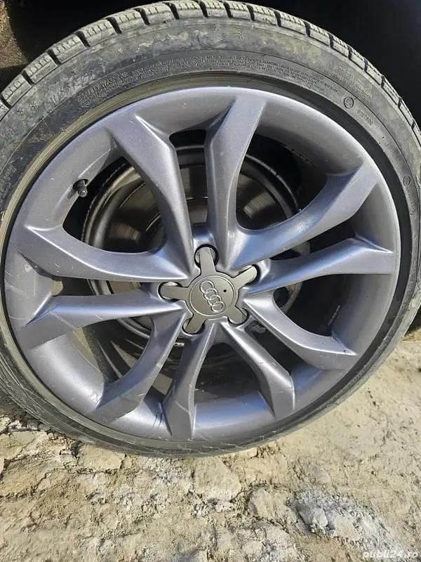 Second-hand Audi A6 140 CP (102 kW) 2009 Berlinǎ