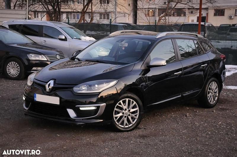 Culoarenegru Utilizat 2014 Renault Mégane GT Line GT-Line Break | 5.800 EUR (Preț bun) - Imagine 1/4