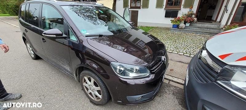 Culoarealte culori Utilizat 2014 VW Touran Highline Monovolum | 6.850 EUR (Super Preț) - Imagine 1/4