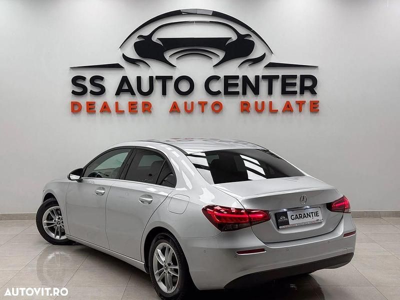 Second-hand Mercedes A180 Style 116 CP (85 kW) 2020 Culoareargint Berlinǎ