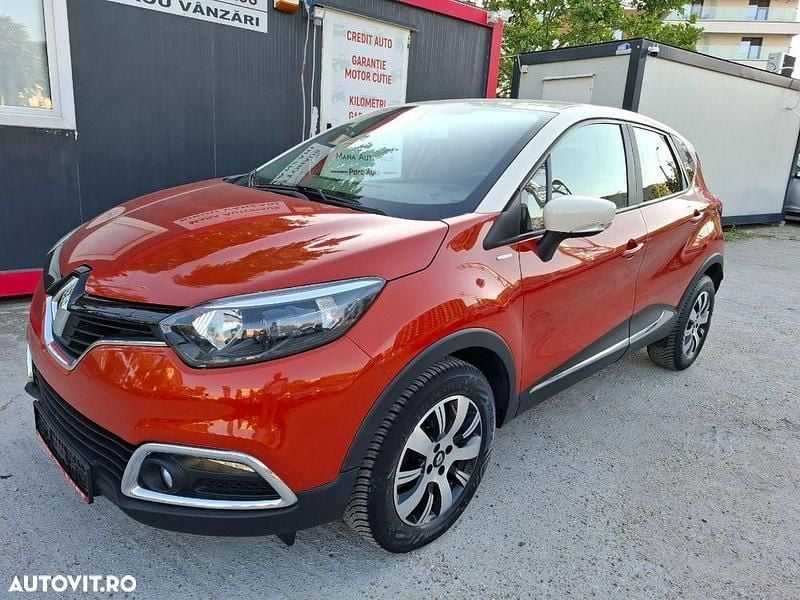 Culoarerosu Utilizat 2016 Renault Captur LIMITED SUV | 7.490 EUR (Preț OK) - Imagine 1/4
