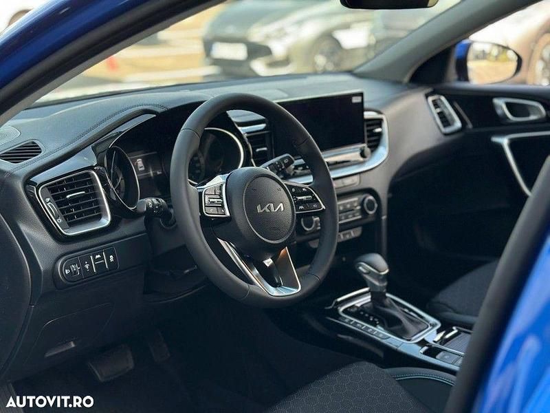 Nouă Kia XCeed 115 CP (84 kW) 2025 Culoarealbastru SUV