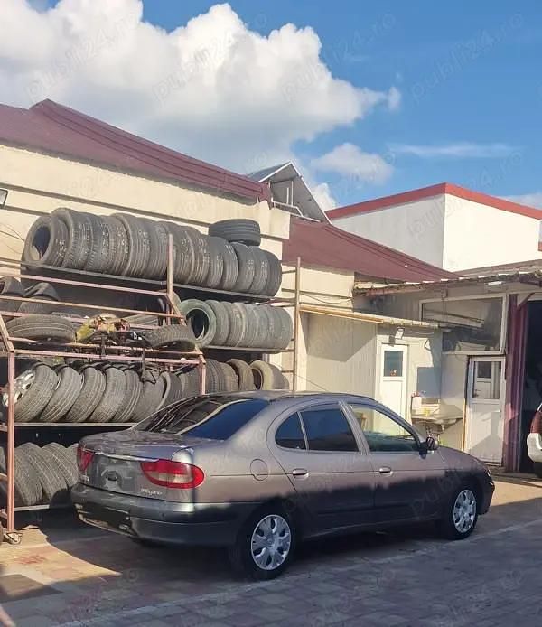 Utilizat 2003 Renault Mégane Berlinǎ | 1.600 EUR (Scump) - Imagine 1/4