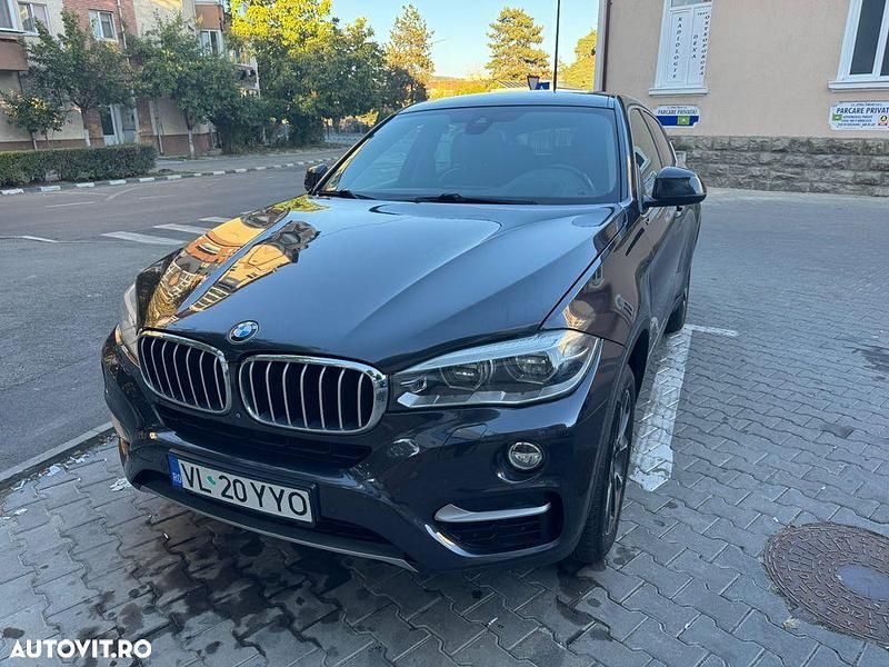 Culoarenegru Utilizat 2015 BMW X6 SUV | 20.500 EUR (Preț bun) - Imagine 1/4