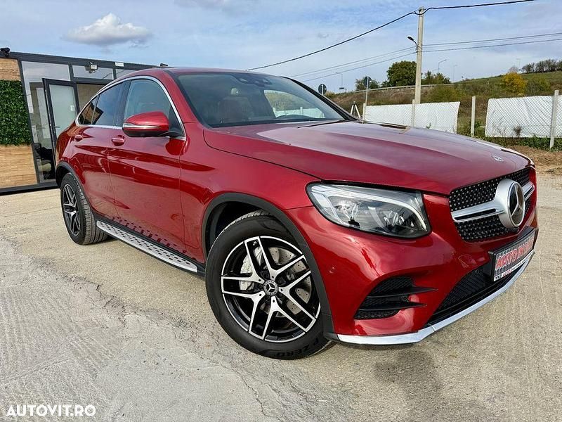 Culoarerosu Utilizat 2018 Mercedes GLC220 AMG line Coupe | 30.990 EUR (Preț OK) - Imagine 1/4