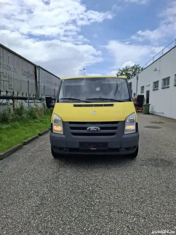 Utilizat 2010 Ford Transit Van | 3.800 EUR (Preț bun) - Imagine 1/4