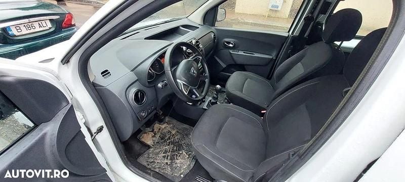 Culoarealb Utilizat 2019 Dacia Dokker Lauréate Van | 9.050 EUR (Preț OK) - Imagine 1/4