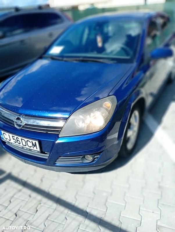 Culoarealbastru Utilizat 2006 Opel Astra Classic Hatchback | 1.200 EUR (Preț OK) - Imagine 1/4