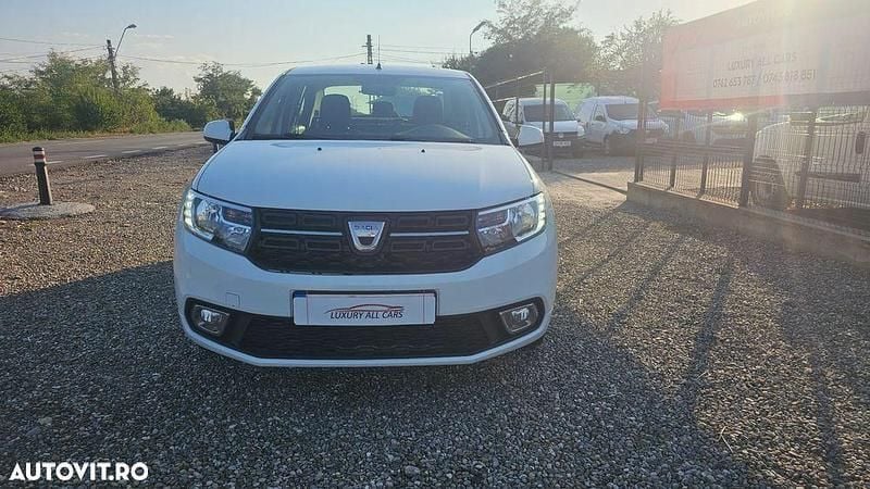 Culoarealb Utilizat 2020 Dacia Logan Berlinǎ | 6.999 EUR (Preț bun) - Imagine 1/4