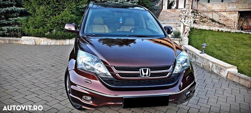 Culoaremaro Utilizat 2011 Honda CR-V Executive SUV | 7.949 EUR (Preț OK) - Imagine 1/4