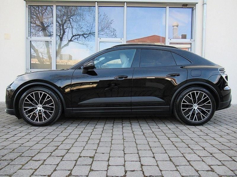 Second-hand Porsche Macan 300 kW (408 CP) 2024 SUV