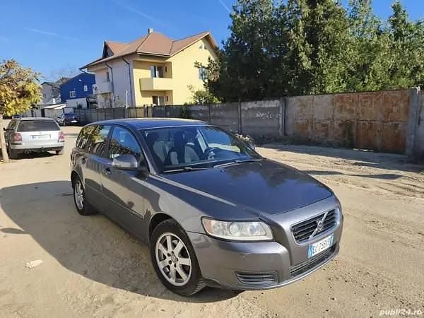 Utilizat 2010 Volvo V50 Break | 2.700 EUR - Imagine 1/4