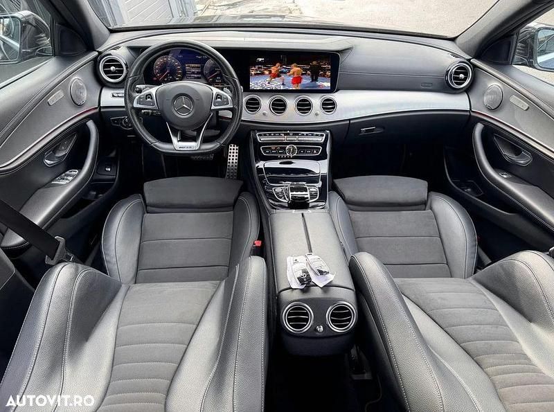 Second-hand Mercedes E350 Avantgarde 286 CP (210 kW) 2018 Culoarenegru Berlinǎ
