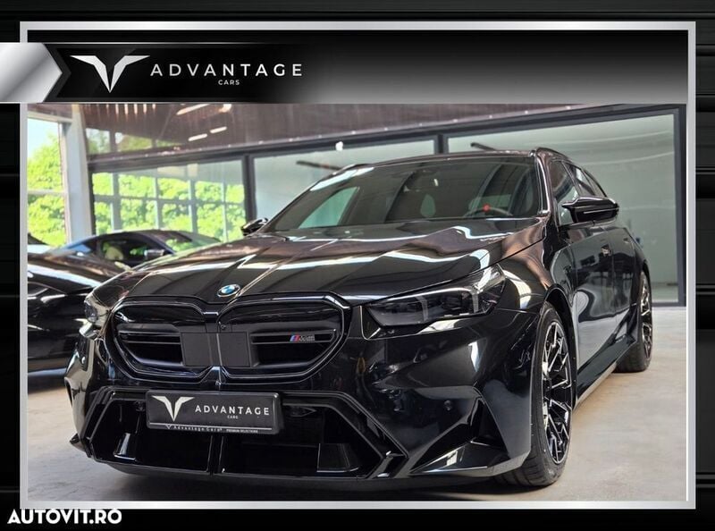 Negru Nouă 2025 BMW M5 Break | 135.912 EUR - Imagine 1/4