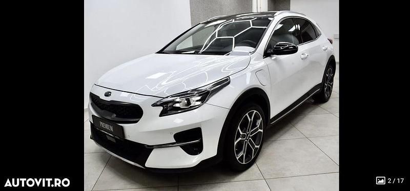 Culoarealb Utilizat 2020 Kia XCeed Platinum SUV | 22.000 EUR - Imagine 1/4