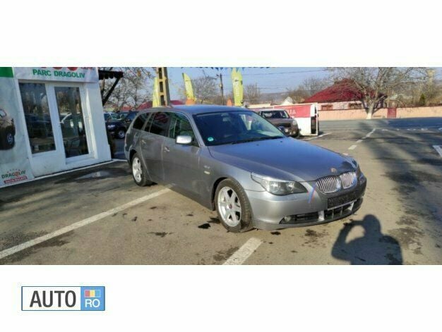 Gri Utilizat 2004 BMW 525 Break | 3.999 EUR (Preț bun) - Imagine 1/4