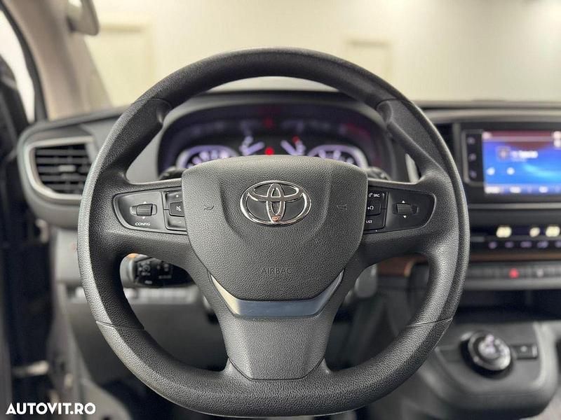 Second-hand Toyota Proace Verso 177 CP (130 kW) 2017 Culoarebej Break