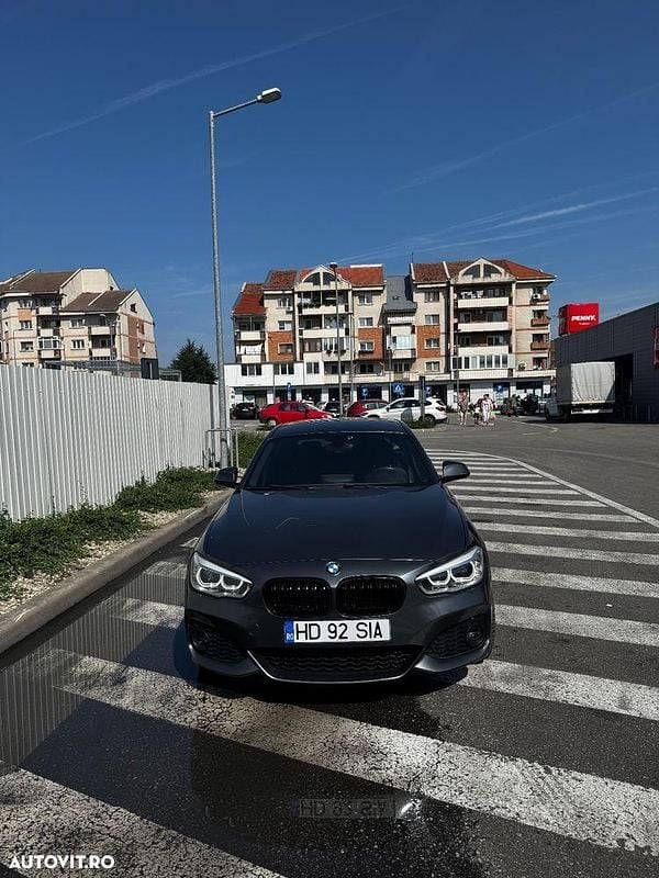 Culoaregri Utilizat 2016 BMW 120 M Sport Hatchback | 11.399 EUR - Imagine 1/4