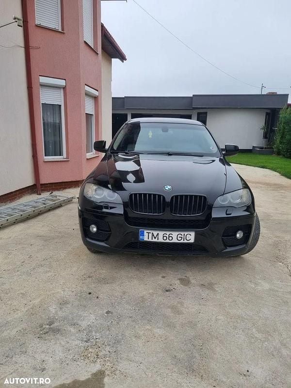Culoarenegru Utilizat 2011 BMW X6 SUV | 13.000 EUR (Preț OK) - Imagine 1/4