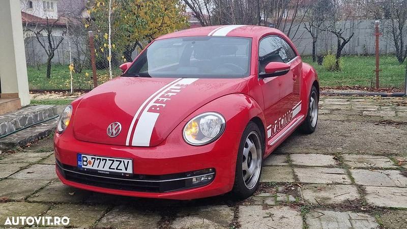 Culoarerosu Utilizat 2013 VW Beetle Cup Coupe | 6.999 EUR (Preț OK) - Imagine 1/4