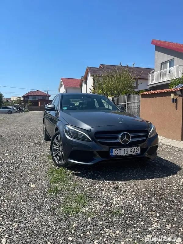 Second-hand Mercedes A220 170 CP (125 kW) 2016 Berlinǎ