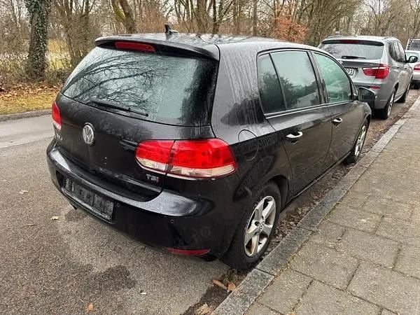 Second-hand VW Golf VI 122 CP (89 kW) 2009 Hatchback