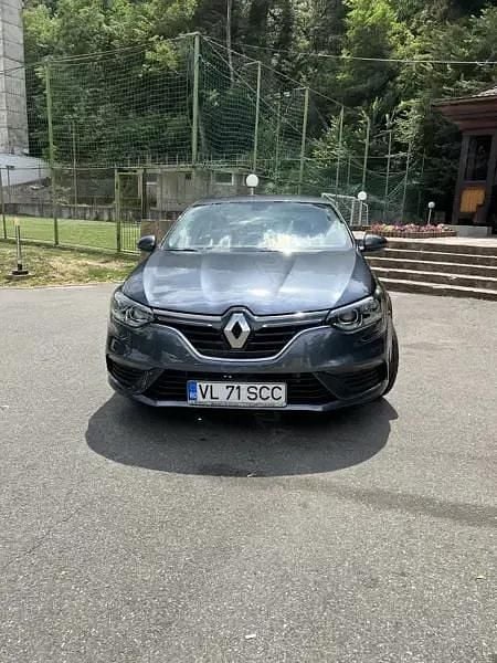 Utilizat 2021 Renault Mégane IV Berlinǎ | 14.000 EUR (Preț OK) - Imagine 1/4