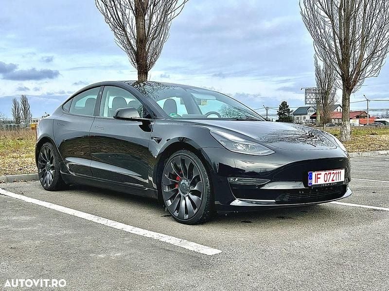 Second-hand Tesla Model 3 377 kW (513 CP) 2020 Culoarenegru Berlinǎ