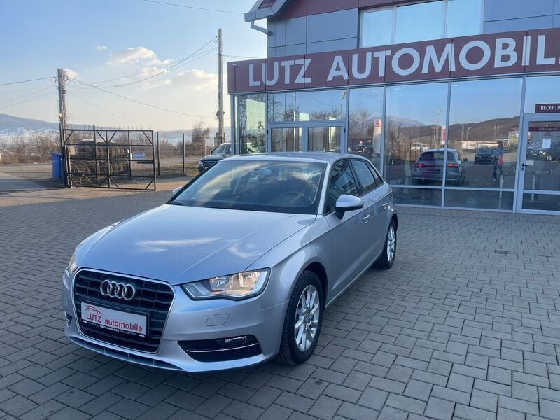 Second-hand Audi A3 Attraction 110 CP (80 kW) 2015 Gri metalizat Berlinǎ