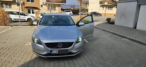 Second-hand Volvo V40 Business Edition 120 CP (88 kW) 2016 Gri Break