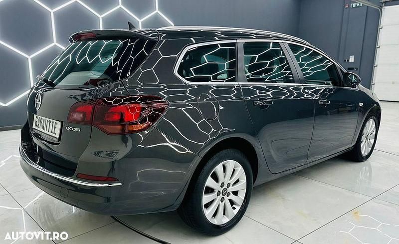 Second-hand Opel Astra Style 110 CP (80 kW) 2014 Culoaregri Break