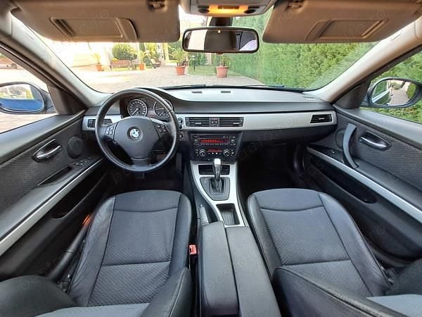 Second-hand BMW 320 143 CP (105 kW) 2010 Albastru Break