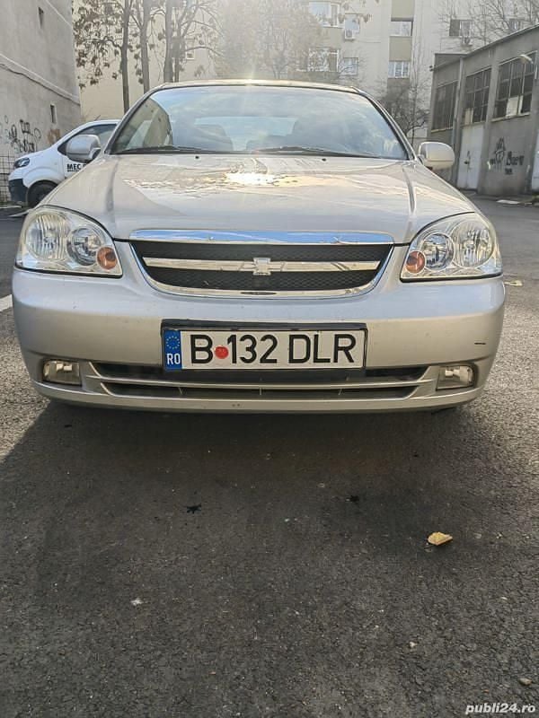 Utilizat 2006 Chevrolet Lacetti Berlinǎ | 1.990 EUR - Imagine 1/4